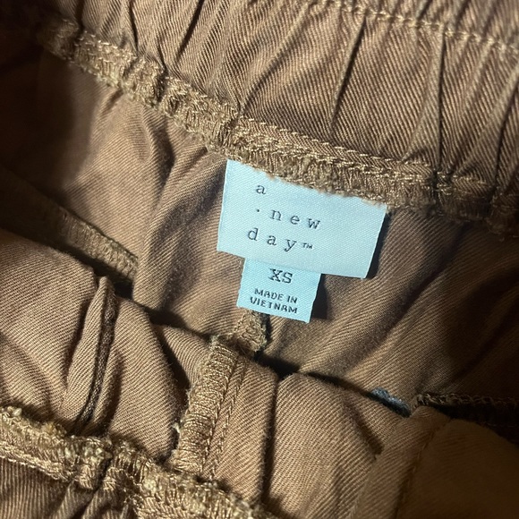 Target Pants - Picture 3 of 4